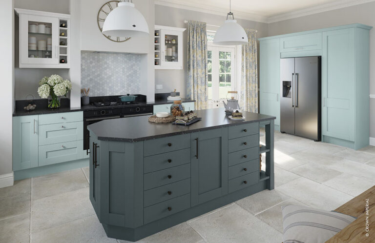 Midsomer shaker style kitchen oak doors